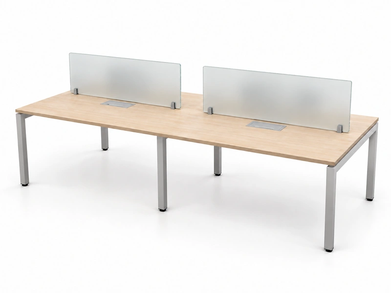 Estación de trabajo bench para 4 puestos con separadores de cristal