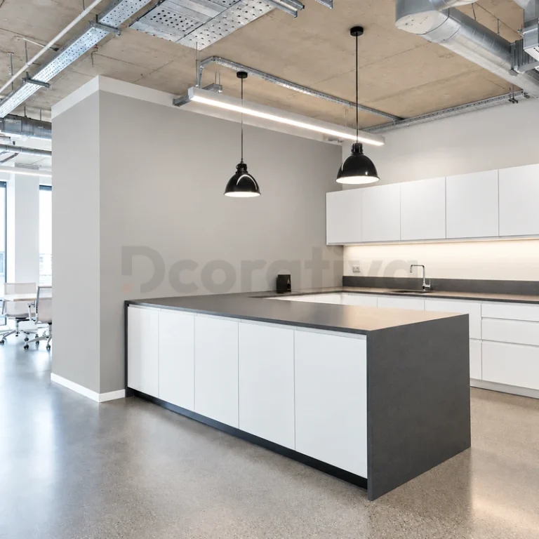 Kitchenette blanca con península y cubierta gris para oficina